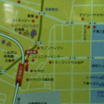 Ein Foto einer öffentlichen Karte am Bahnhof.