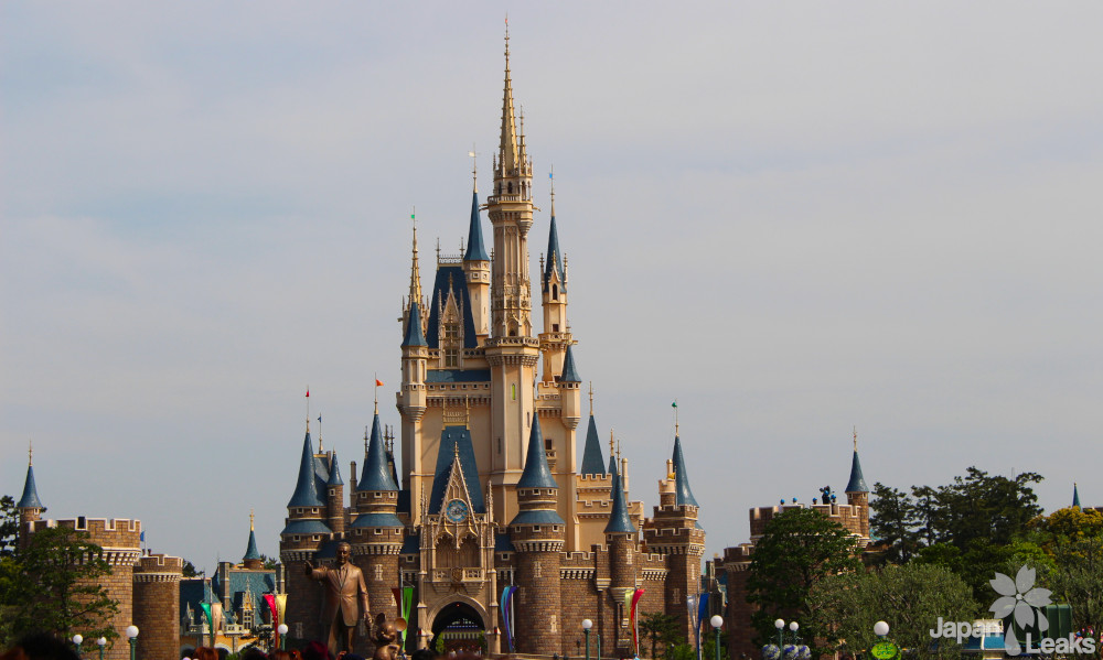 Das Disney Schloss, welches zentral im Disney Land Tokyo steht.