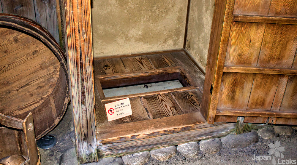 Eine historische Toilette aus Japan