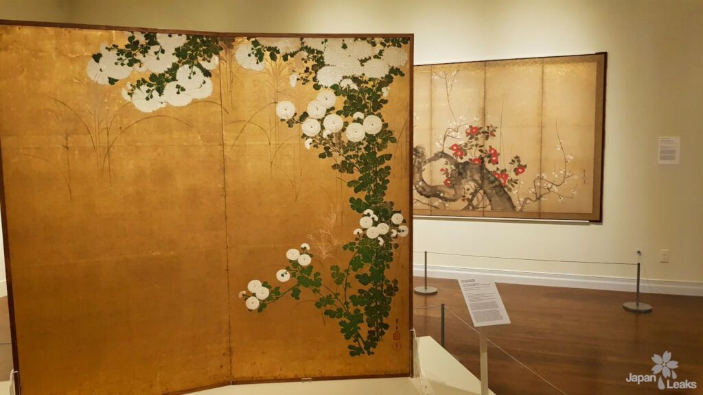 Foto einer japanischen Trennwand aus der Rinpa Sonderausstellung im Honolulu Museum of Art.